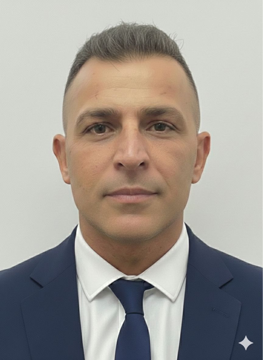Av. Murat UYAN